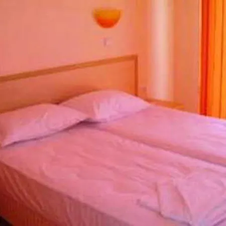 Apartment Aparthotel Kamelia Garden - Official Rental Nessebar